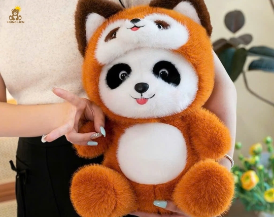 Gấu Trúc Cosplay Cáo Đỏ